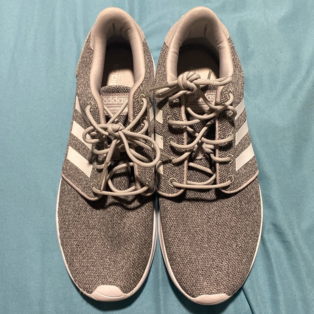 Adidas cloudfoam tennis shoes